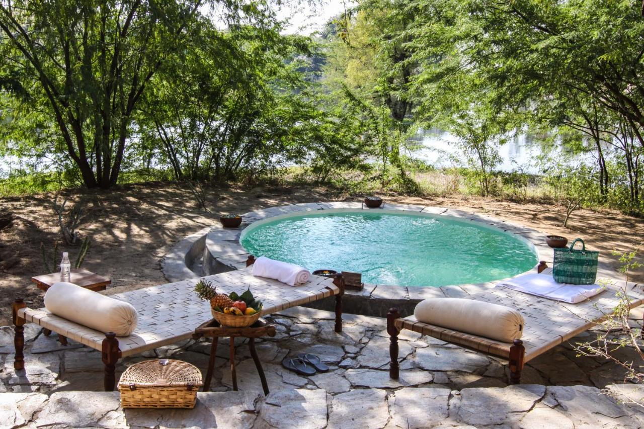 Brij Lakshman Sagar, Pali - Small Luxury Hotels Of The World Raipur  Ngoại thất bức ảnh