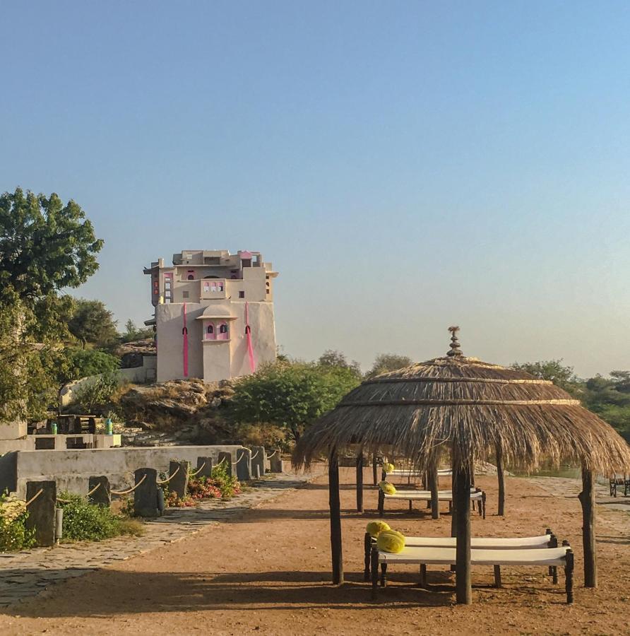 Brij Lakshman Sagar, Pali - Small Luxury Hotels Of The World Raipur  Ngoại thất bức ảnh
