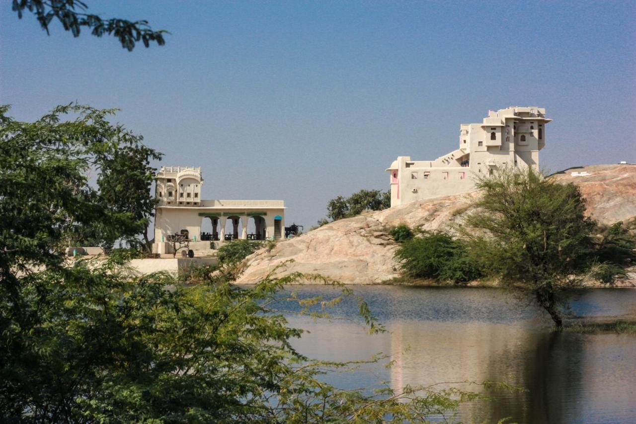 Brij Lakshman Sagar, Pali - Small Luxury Hotels Of The World Raipur  Ngoại thất bức ảnh