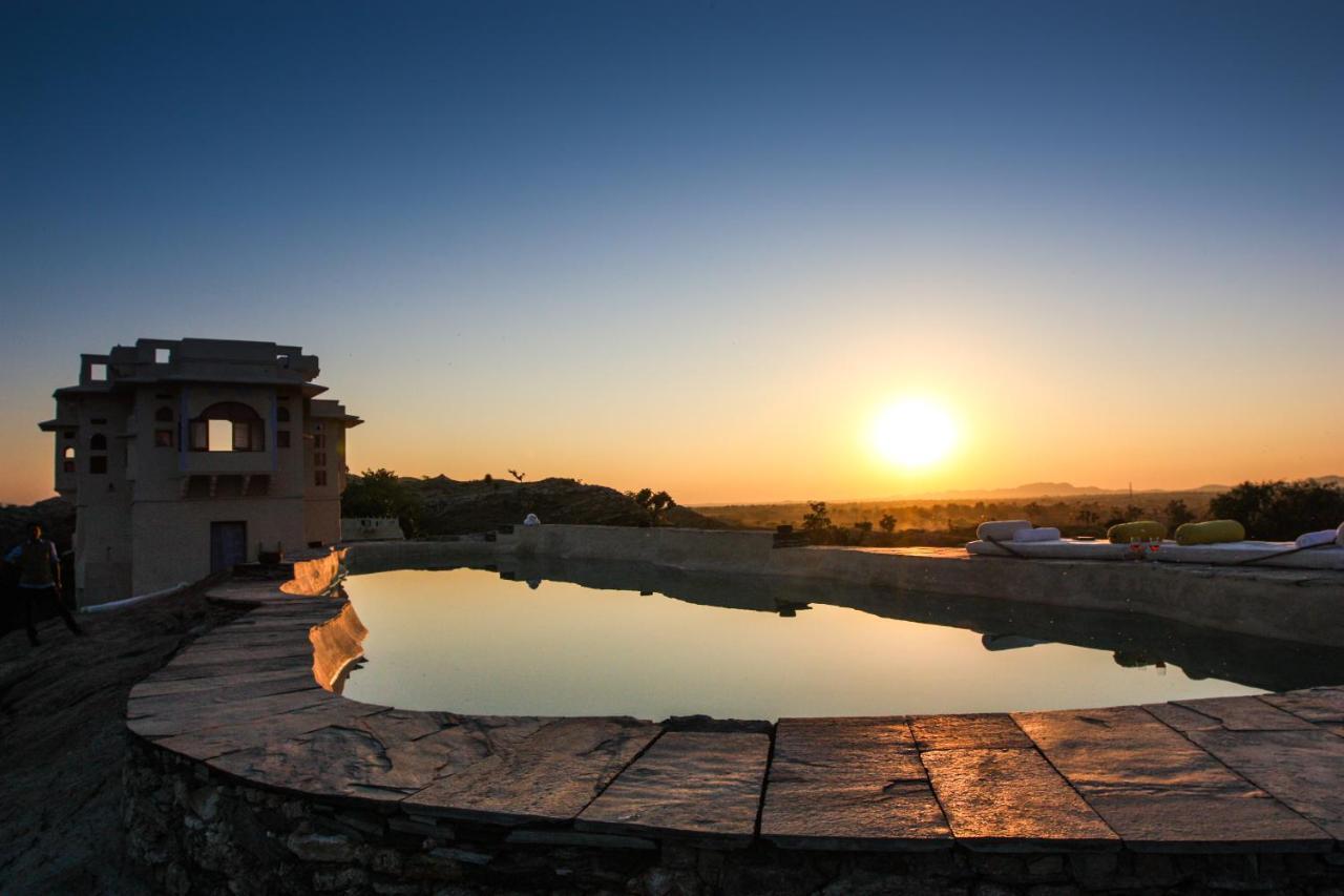 Brij Lakshman Sagar, Pali - Small Luxury Hotels Of The World Raipur  Ngoại thất bức ảnh