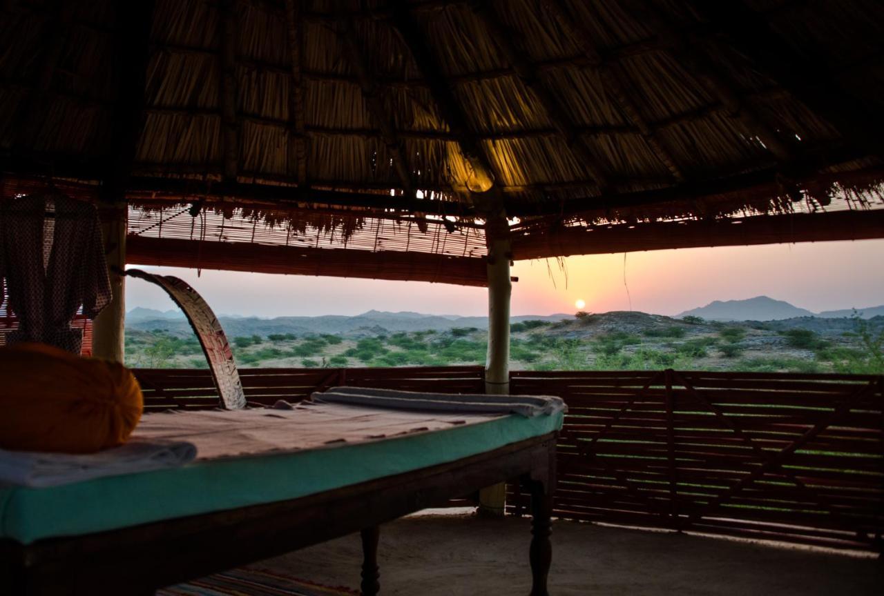 Brij Lakshman Sagar, Pali - Small Luxury Hotels Of The World Raipur  Ngoại thất bức ảnh