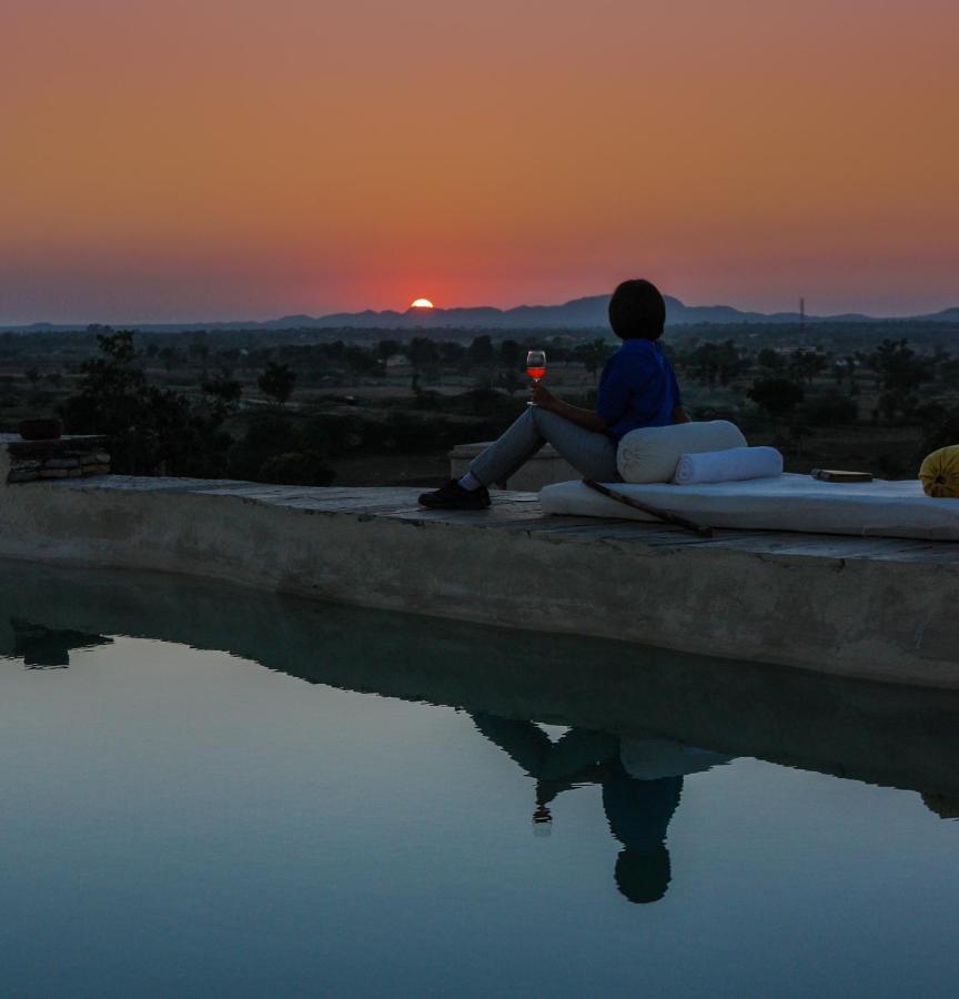 Brij Lakshman Sagar, Pali - Small Luxury Hotels Of The World Raipur  Ngoại thất bức ảnh
