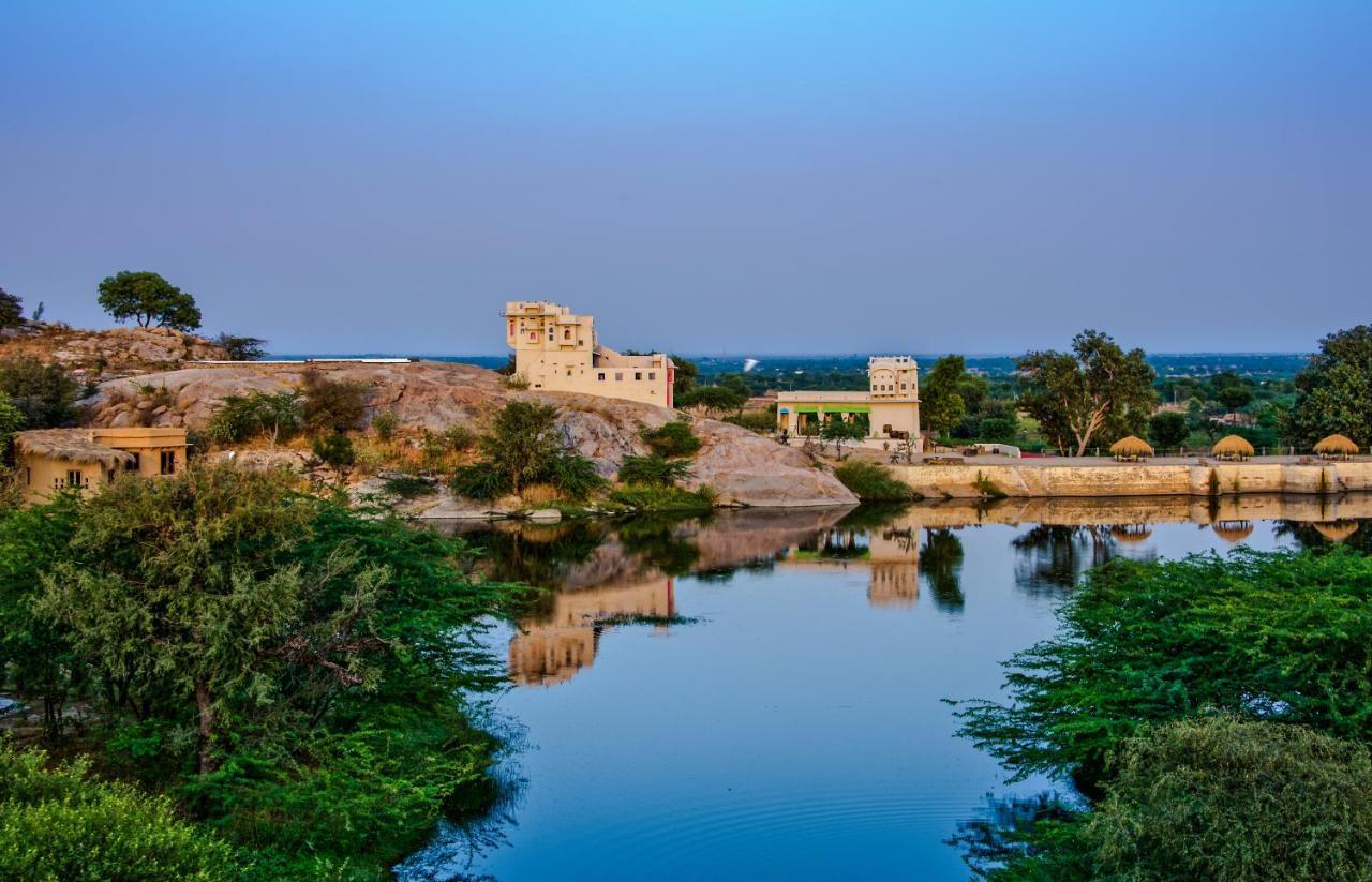 Brij Lakshman Sagar, Pali - Small Luxury Hotels Of The World Raipur  Ngoại thất bức ảnh