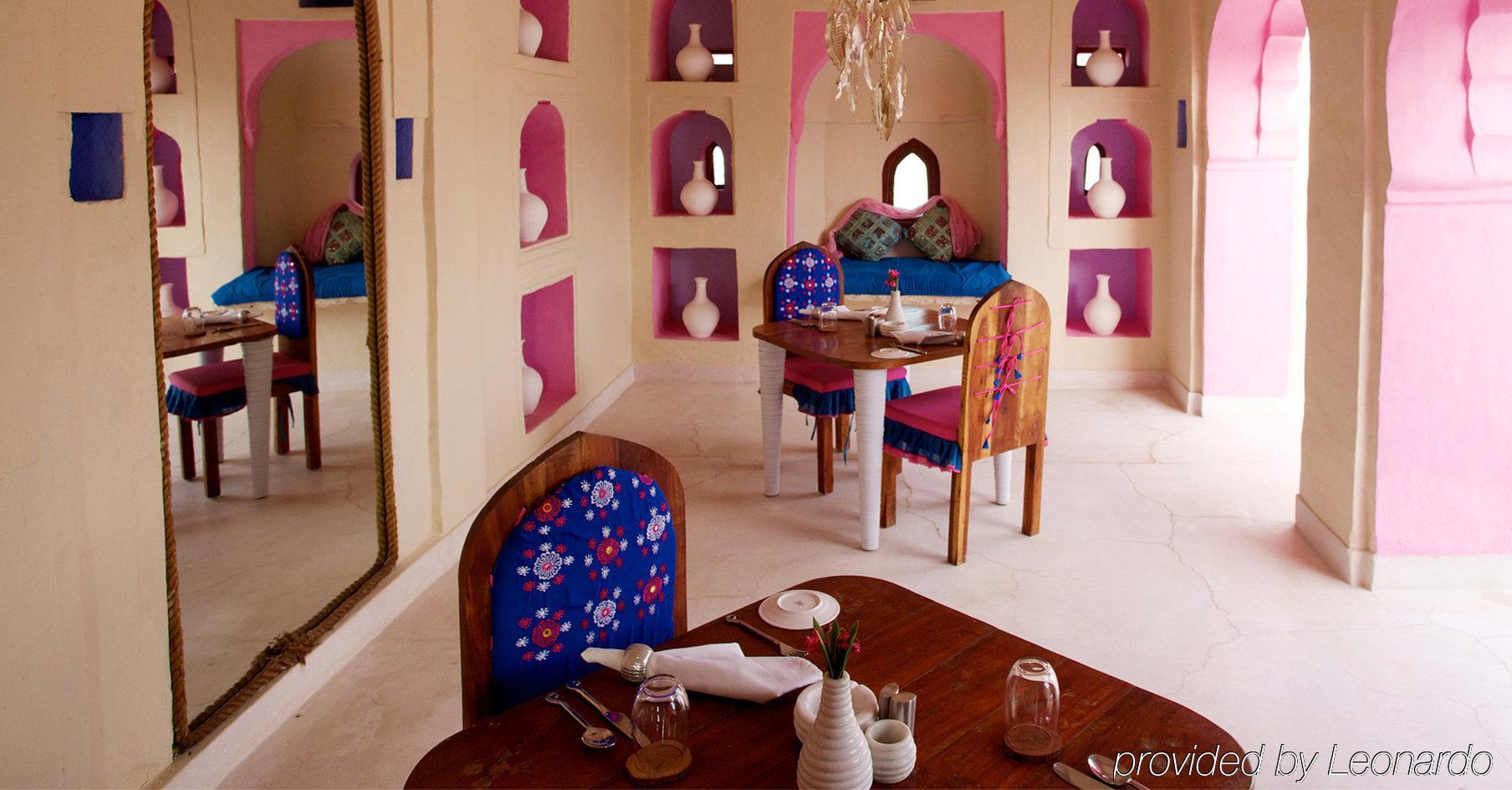 Brij Lakshman Sagar, Pali - Small Luxury Hotels Of The World Raipur  Ngoại thất bức ảnh